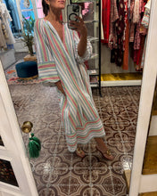 Cargar imagen en el visor de la galería, Vestido rayas hilo dorado