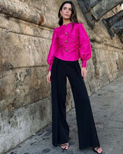 Cargar imagen en el visor de la galería, Blusa fucsia botones