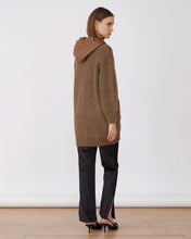 Cargar imagen en el visor de la galería, Cárdigan acolchado largo