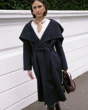 Cargar imagen en el visor de la galería, Abrigo cuello especial