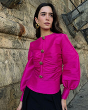 Cargar imagen en el visor de la galería, Blusa fucsia botones