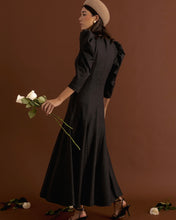 Cargar imagen en el visor de la galería, Vestido cuadros vuelo