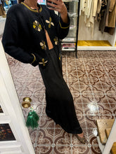 Cargar imagen en el visor de la galería, Suéter flores