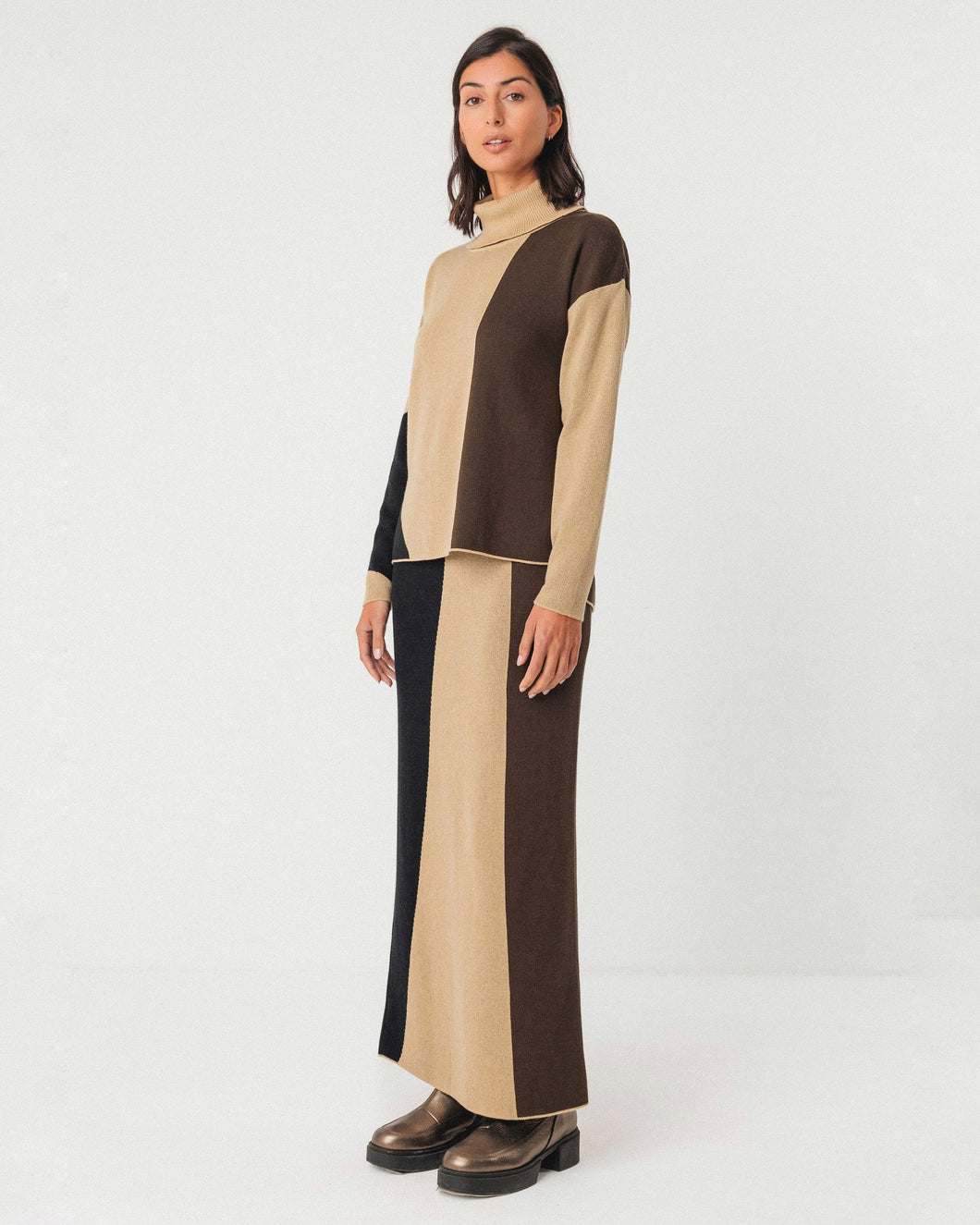 Falda tricolor punto