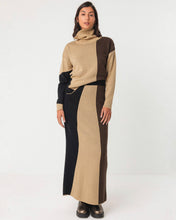 Cargar imagen en el visor de la galería, Falda tricolor punto