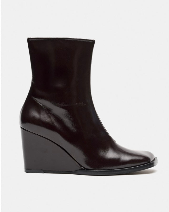 Botín cuña marrón chocolate