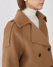 Cargar imagen en el visor de la galería, Abrigo camel lana