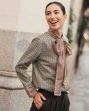 Cargar imagen en el visor de la galería, Camisa cuadros vichy