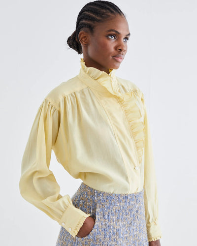 Camisa volante mantequilla