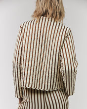 Cargar imagen en el visor de la galería, Chaqueta acolchada rayas