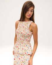 Cargar imagen en el visor de la galería, Conjunto top y falda flores
