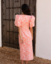 Cargar imagen en el visor de la galería, Vestido flor salmón
