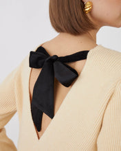 Cargar imagen en el visor de la galería, Jersey punto lazo