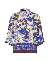 Cargar imagen en el visor de la galería, Camisa fluida estampada