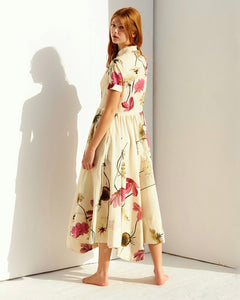 Vestido capas flores