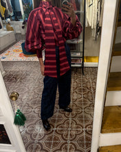 Cargar imagen en el visor de la galería, Camisa lazada rayas
